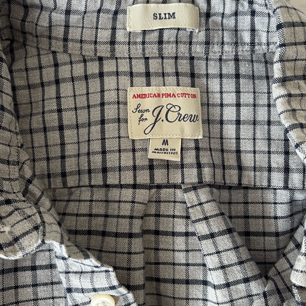 Men’s long sleeve button down